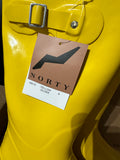 (New, no box, Size 9 Womens) Yellow Rain Boots